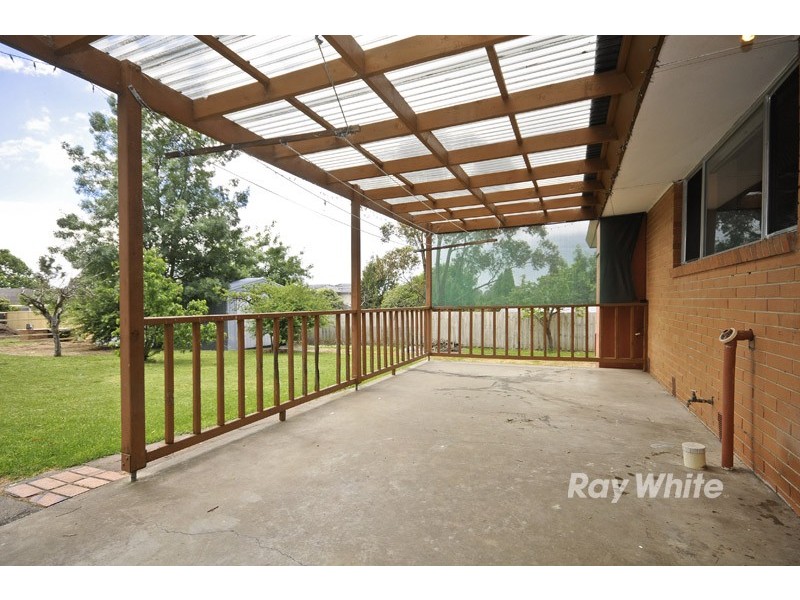 9 Hadlow Drive, Wantirna VIC 3152