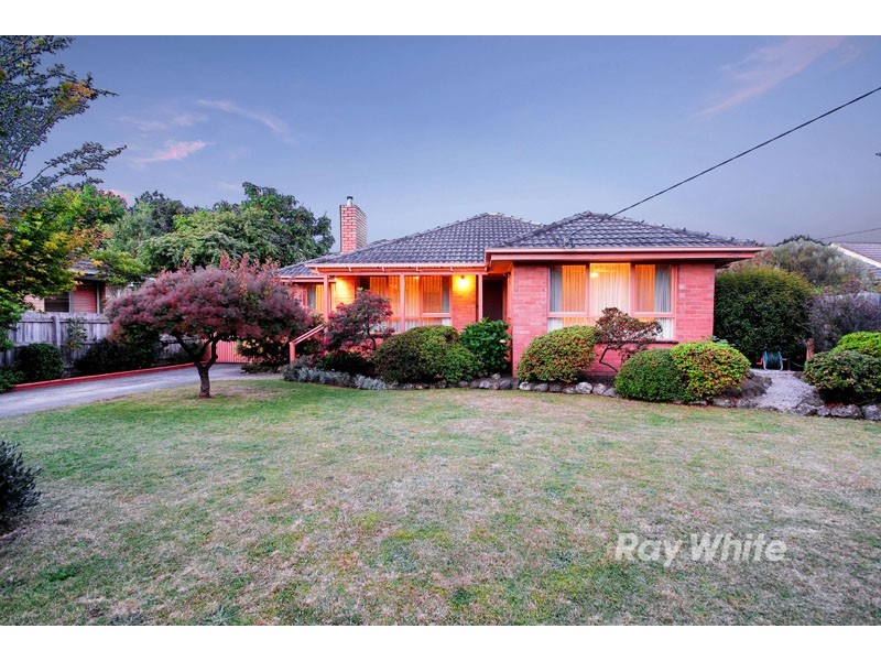 13 Ernest Street, Bayswater VIC 3153