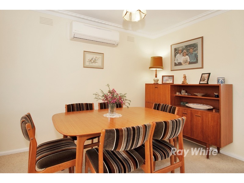 13 Ernest Street, Bayswater VIC 3153