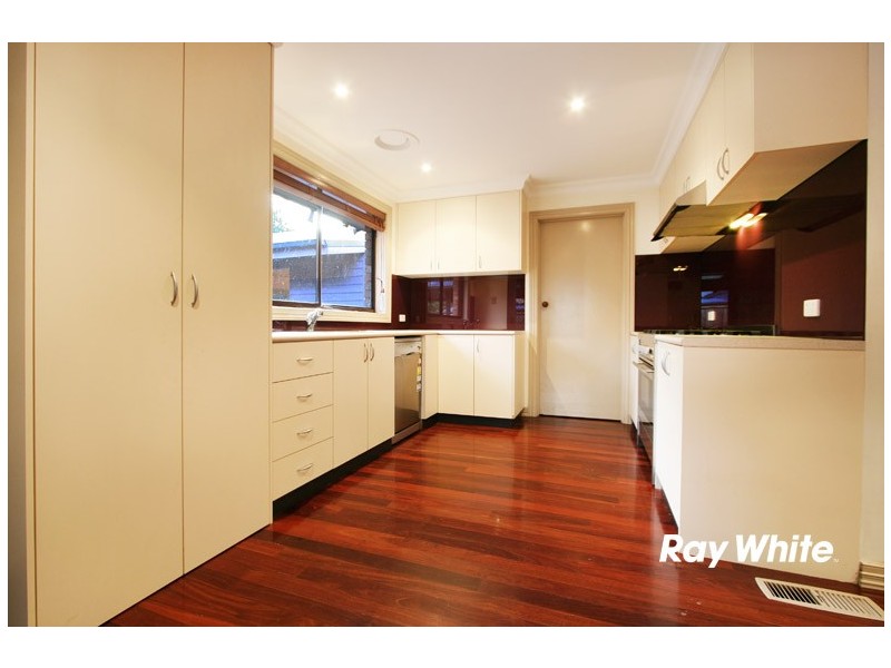 34 Eildon Parade, Rowville VIC 3178