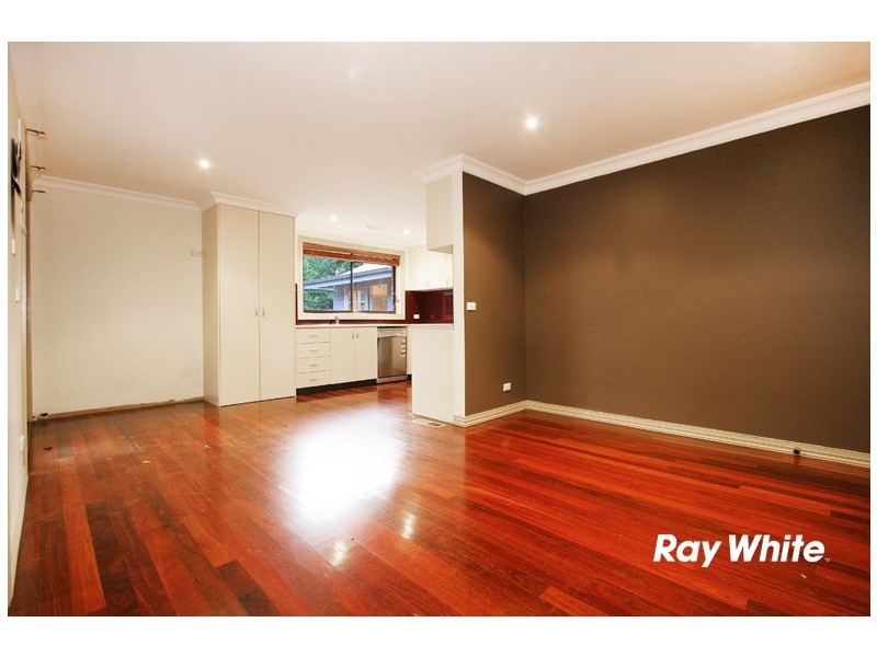 34 Eildon Parade, Rowville VIC 3178