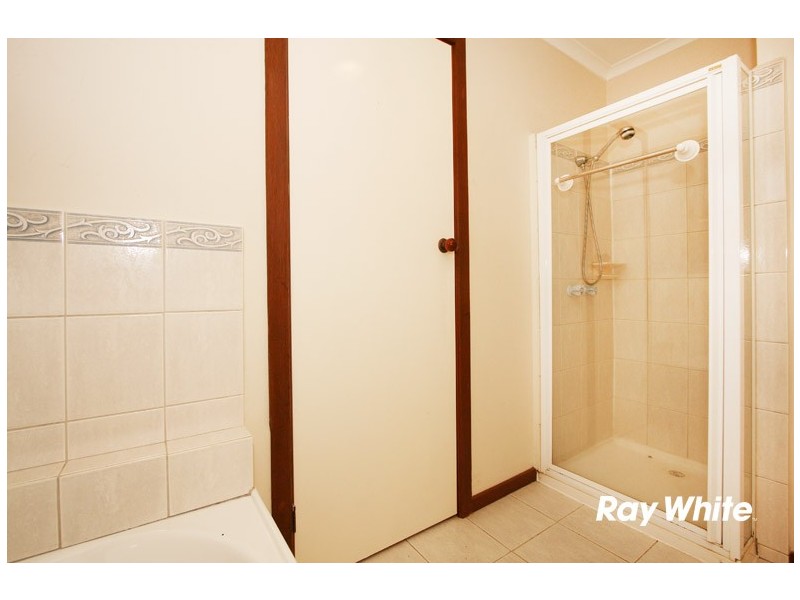 34 Eildon Parade, Rowville VIC 3178