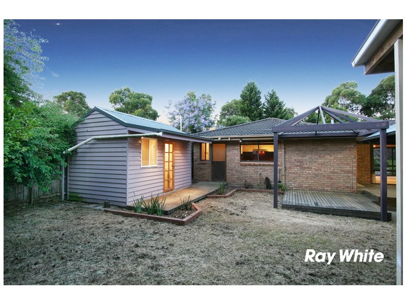 34 Eildon Parade, Rowville VIC 3178