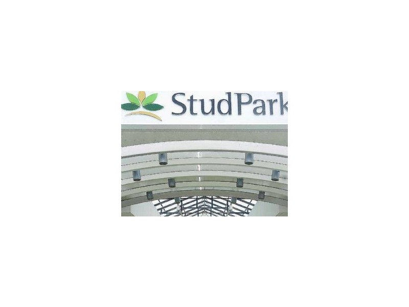 34 Eildon Parade, Rowville VIC 3178