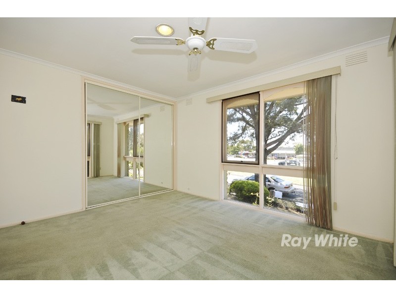 1 Ainsdale Avenue, Wantirna VIC 3152