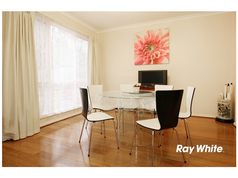 6 Wattlebird Place, Knoxfield VIC 3180