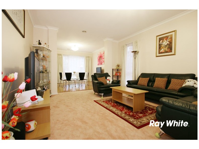 6 Wattlebird Place, Knoxfield VIC 3180