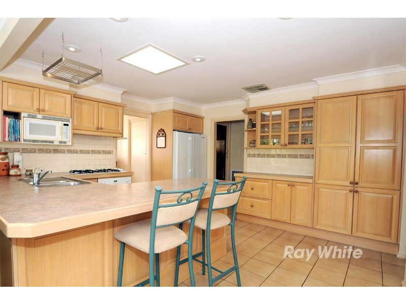 22 Tate Avenue, Wantirna South VIC 3152