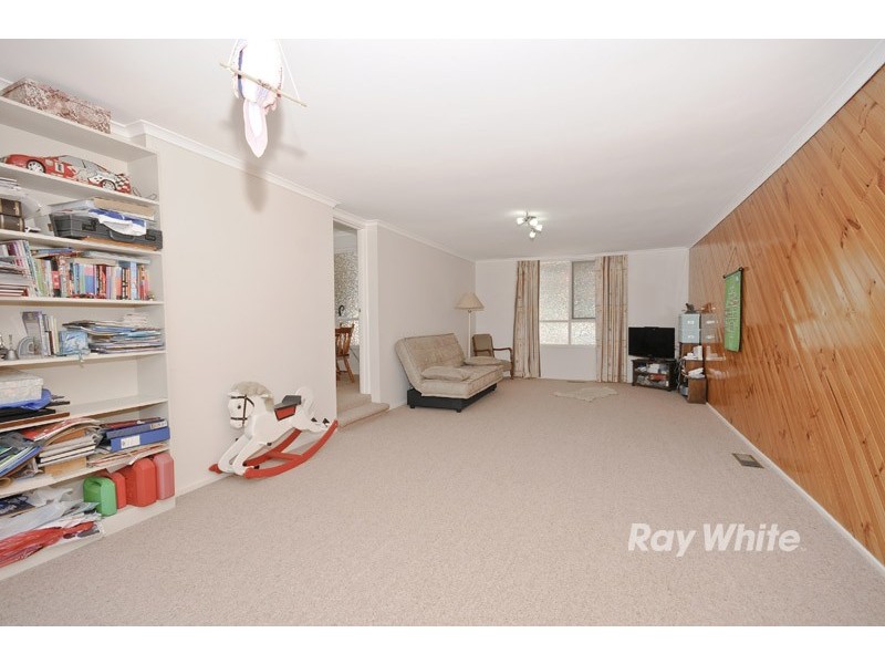 11 Dalpura Drive, Bayswater VIC 3153