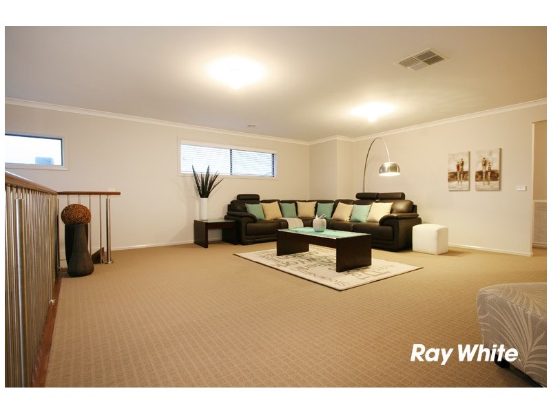 48 Honey Avenue, Wantirna South VIC 3152