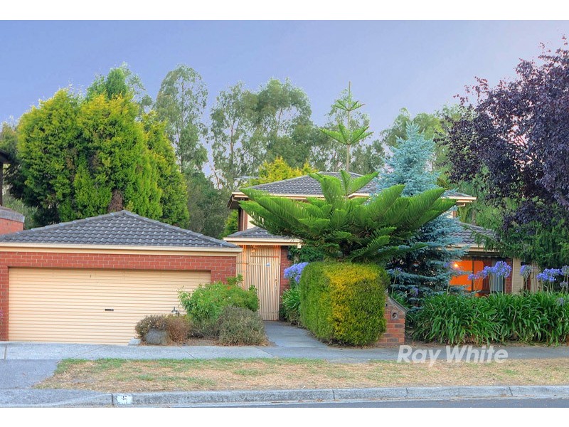 5 Calder Way, Wantirna South VIC 3152