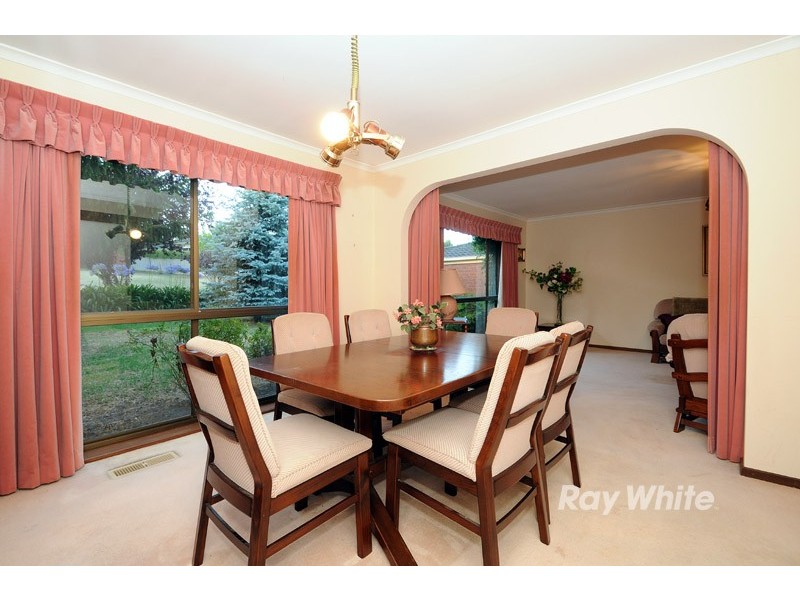 5 Calder Way, Wantirna South VIC 3152