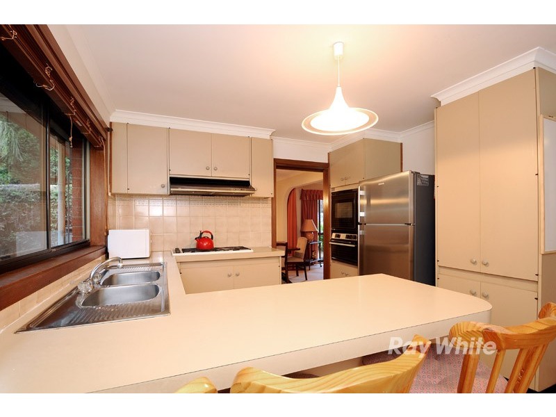 5 Calder Way, Wantirna South VIC 3152