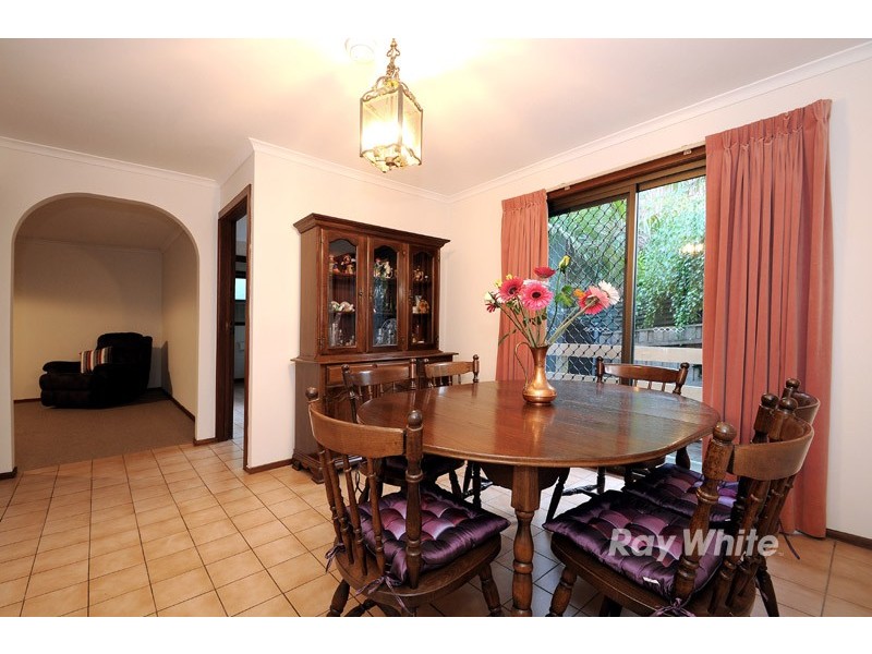 5 Calder Way, Wantirna South VIC 3152