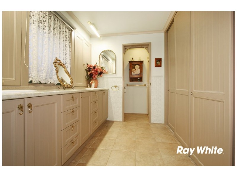 28 Margaret Avenue, Bayswater VIC 3153