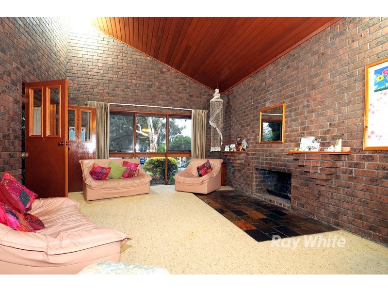 3 Chequers Close, Wantirna VIC 3152