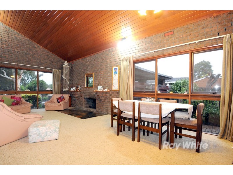 3 Chequers Close, Wantirna VIC 3152