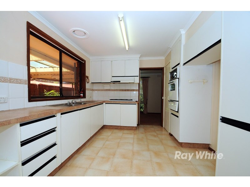 6 Winterton Court, Wantirna VIC 3152