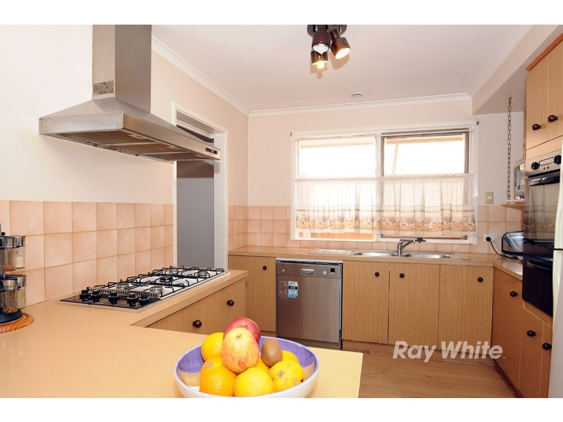 13 Flamingo Drive, Wantirna South VIC 3152