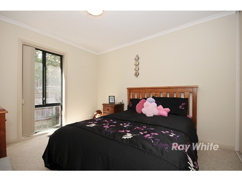 2/15 Lewis Road, Wantirna South VIC 3152