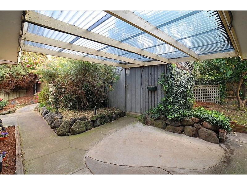 108 Anne Road, Knoxfield VIC 3180