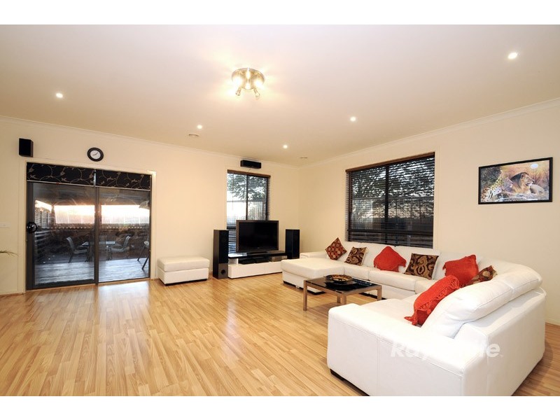 9/7 Baileyana Drive, Endeavour Hills VIC 3802