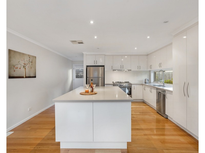 26 Sheppard Drive, Scoresby VIC 3179