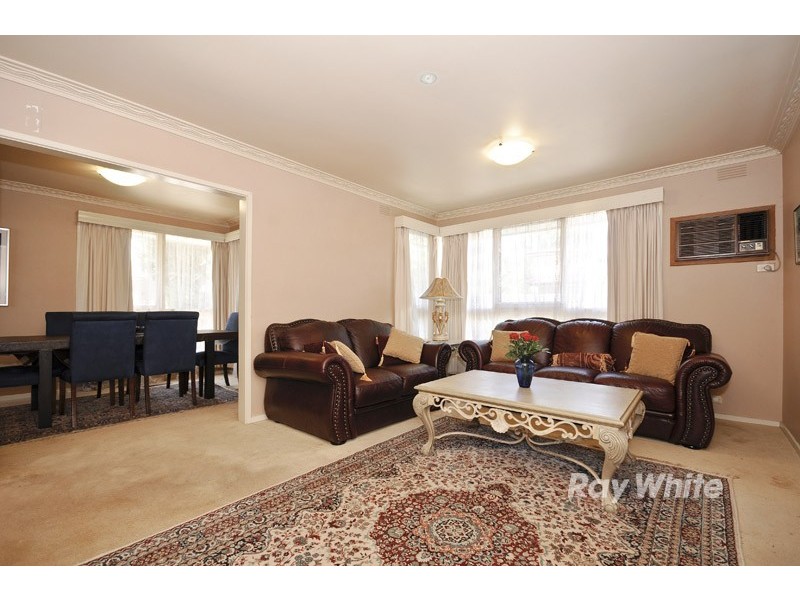 36 Kingloch Parade, Wantirna VIC 3152