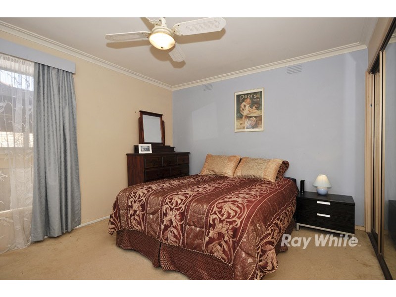 36 Kingloch Parade, Wantirna VIC 3152