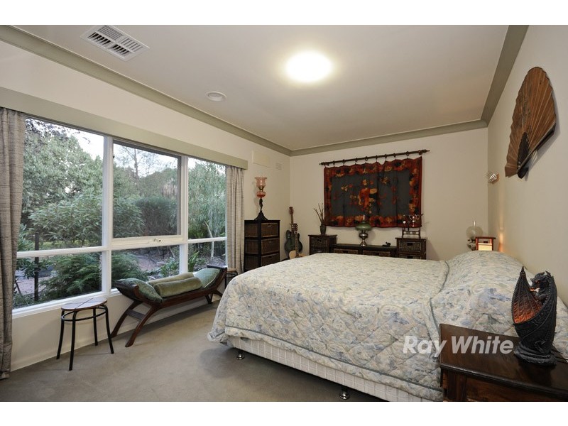 50 Coromandel Crescent, Knoxfield VIC 3180
