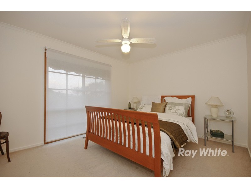 13 Renou Road, Wantirna South VIC 3152