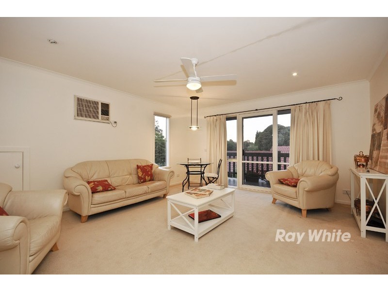 13 Renou Road, Wantirna South VIC 3152