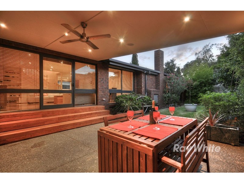 13 Renou Road, Wantirna South VIC 3152