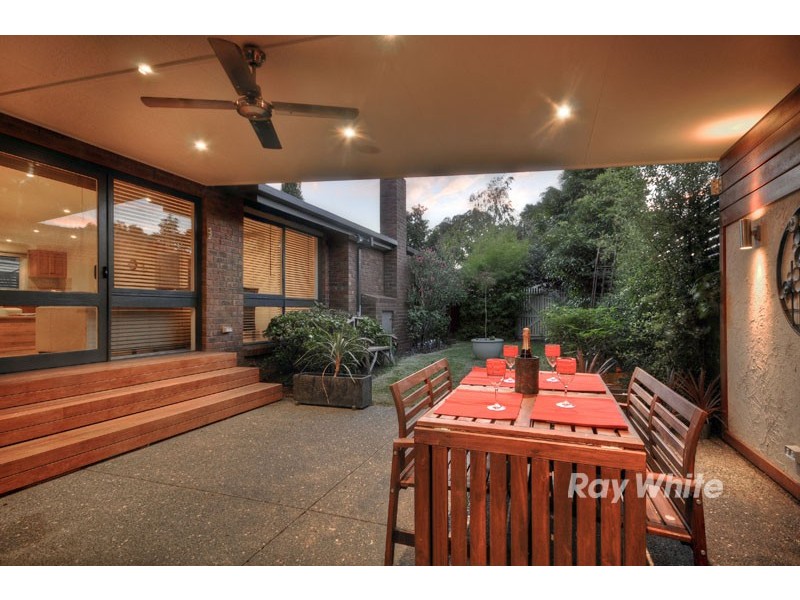 13 Renou Road, Wantirna South VIC 3152