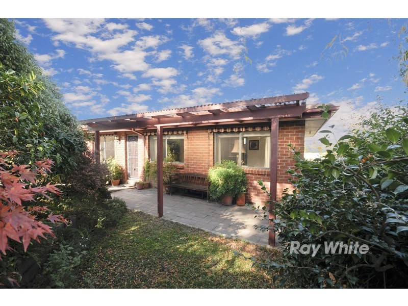 19 Wildwood Grove, Ringwood VIC 3134