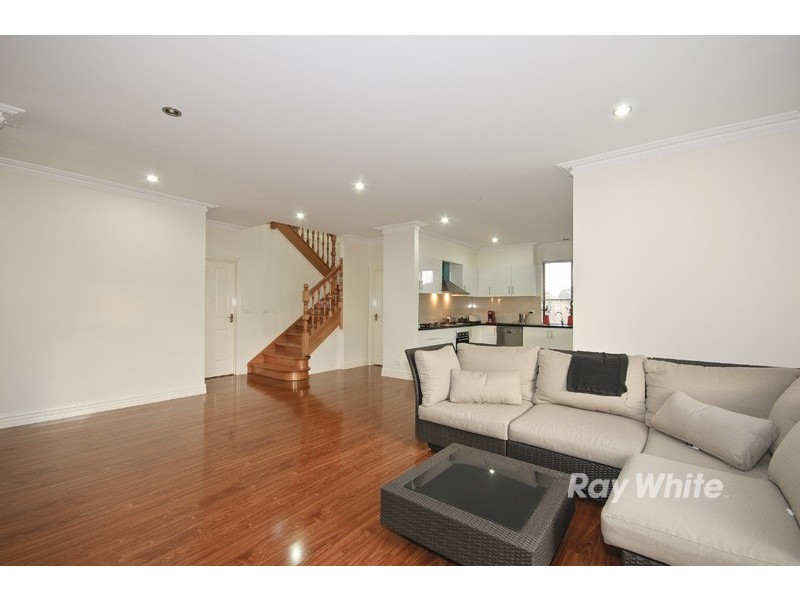 2/28 Bunnett Road, Knoxfield VIC 3180