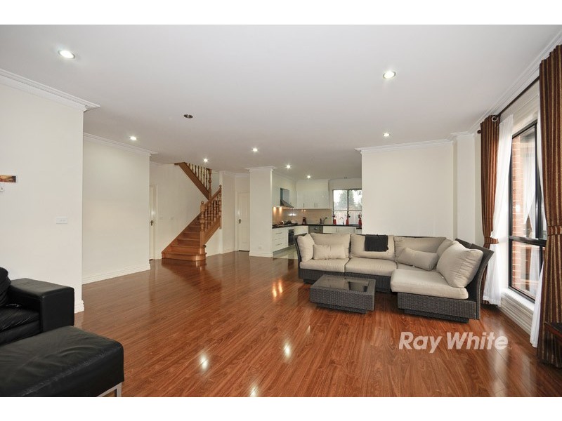 2/28 Bunnett Road, Knoxfield VIC 3180