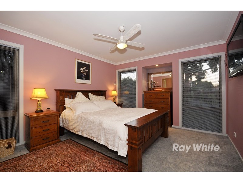 2 Justin Court, Wantirna South VIC 3152