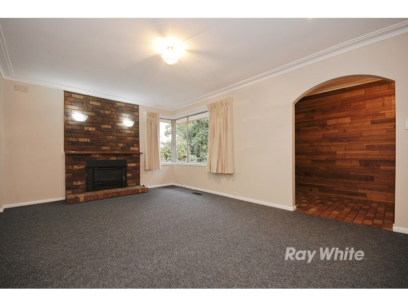 2 Hertford Court, Wantirna South VIC 3152