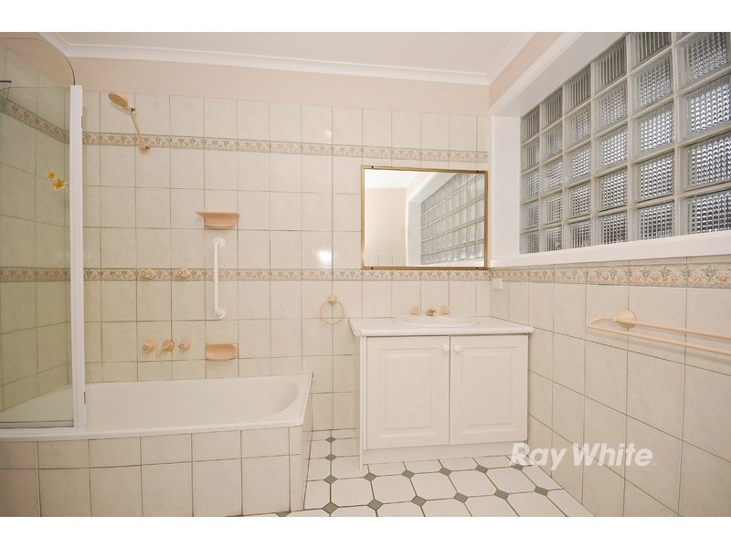 2 Hertford Court, Wantirna South VIC 3152