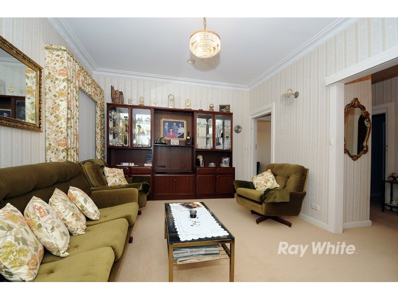 33 Parsons Avenue, Springvale VIC 3171