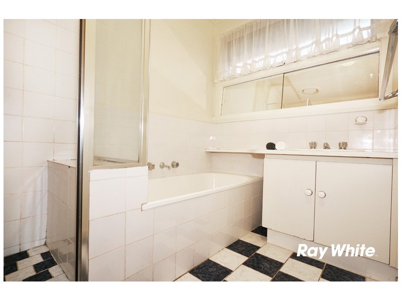 15 Brennan Drive, Wantirna South VIC 3152