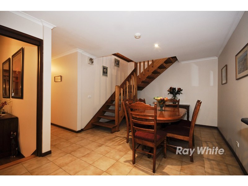 10 Kidderminster Drive, Wantirna VIC 3152