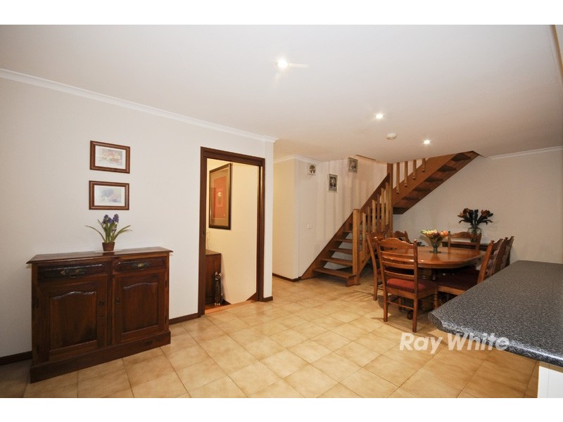 10 Kidderminster Drive, Wantirna VIC 3152