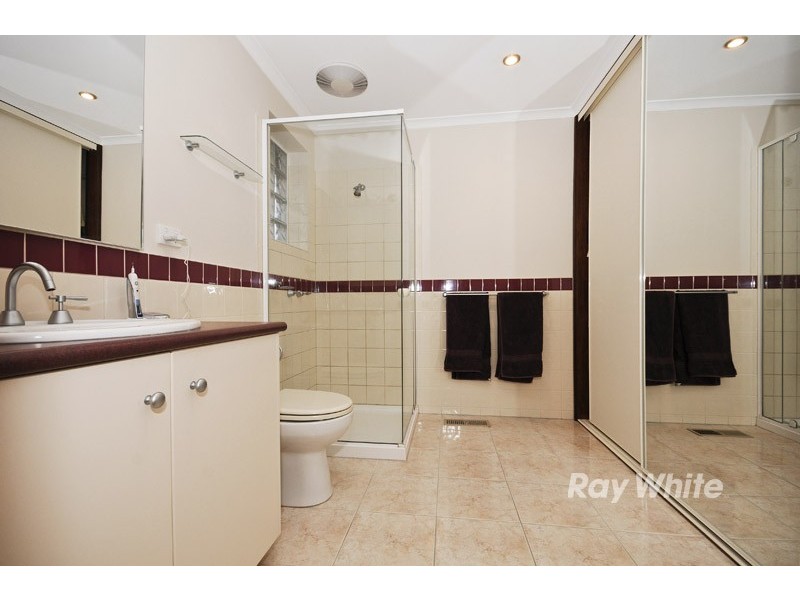 10 Kidderminster Drive, Wantirna VIC 3152