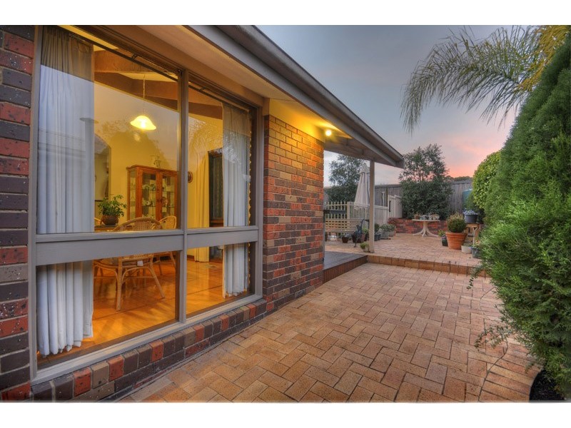 10 Kidderminster Drive, Wantirna VIC 3152