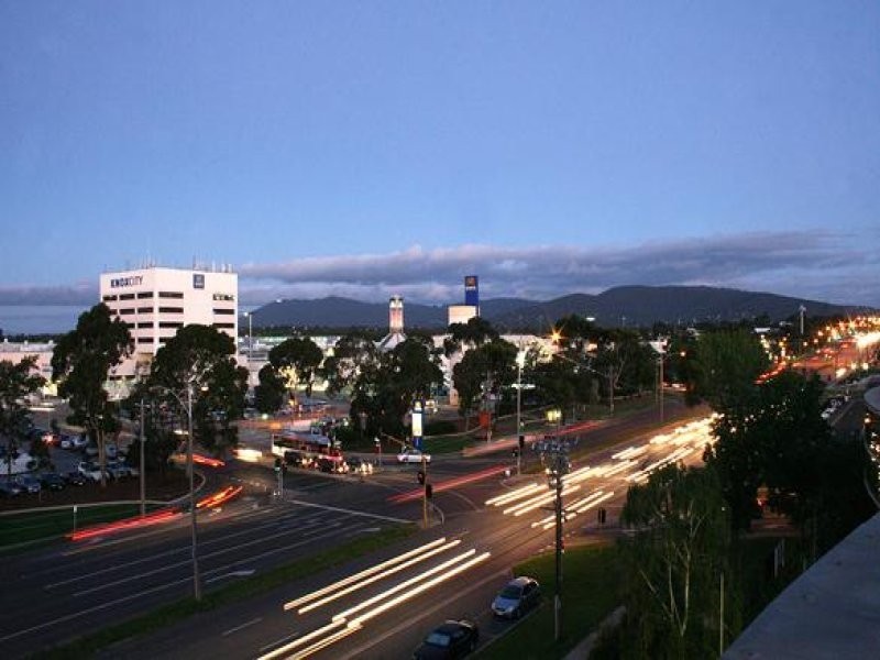 30 Bunnett Road, Knoxfield VIC 3180