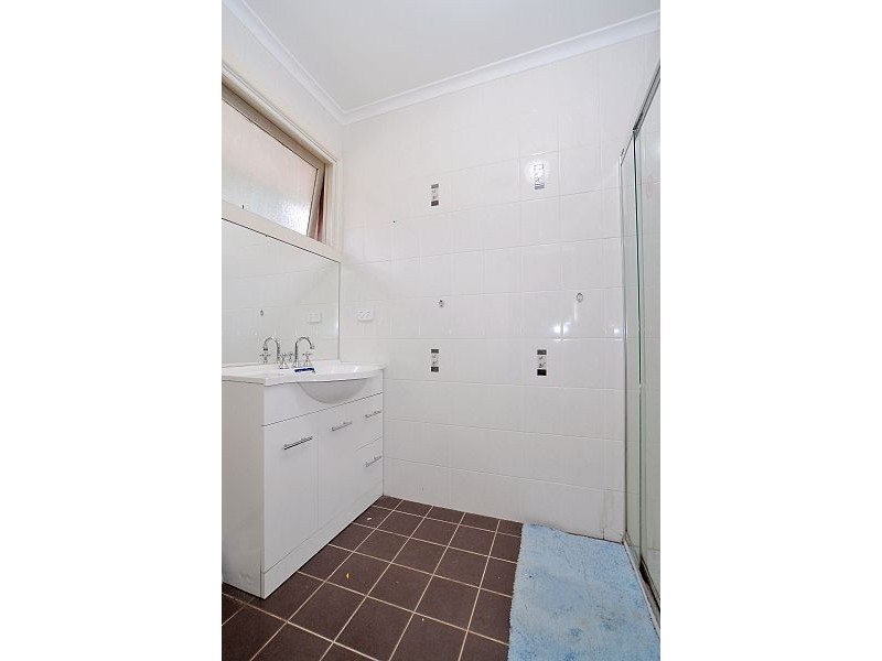 5 Warrawee Road, Wantirna South VIC 3152