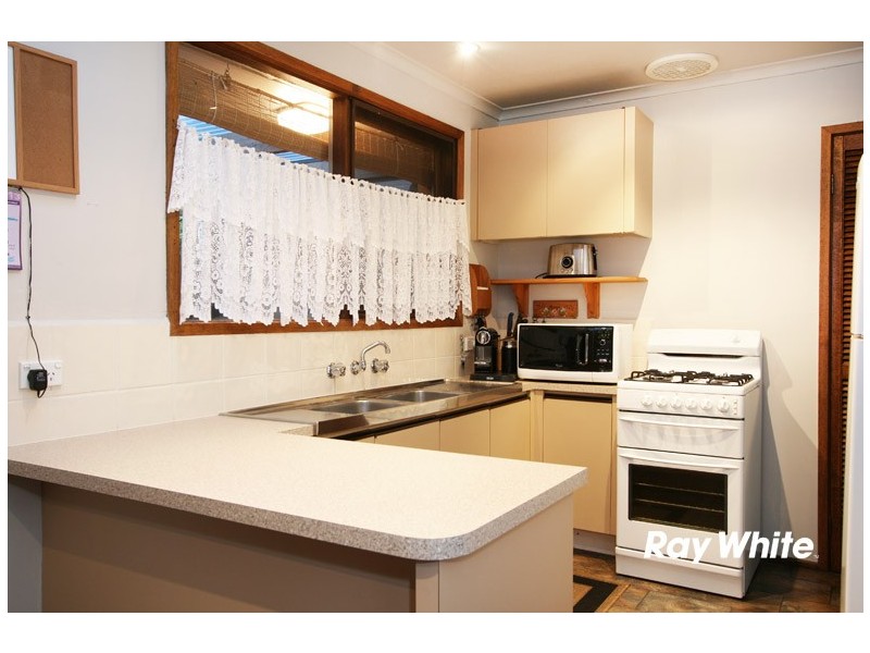 84 Fonteyn Drive, Wantirna South VIC 3152