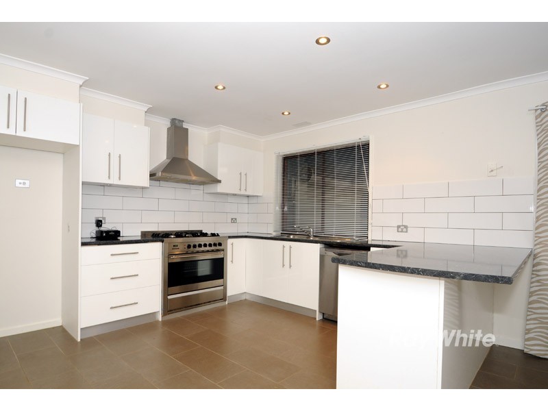 69 Wallace Road, Wantirna South VIC 3152